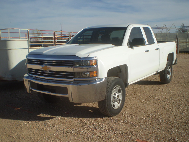 2018 mdl. Chevy Silverado HD crew cab, 4x4, 6.0 Vortec, auto trans.
